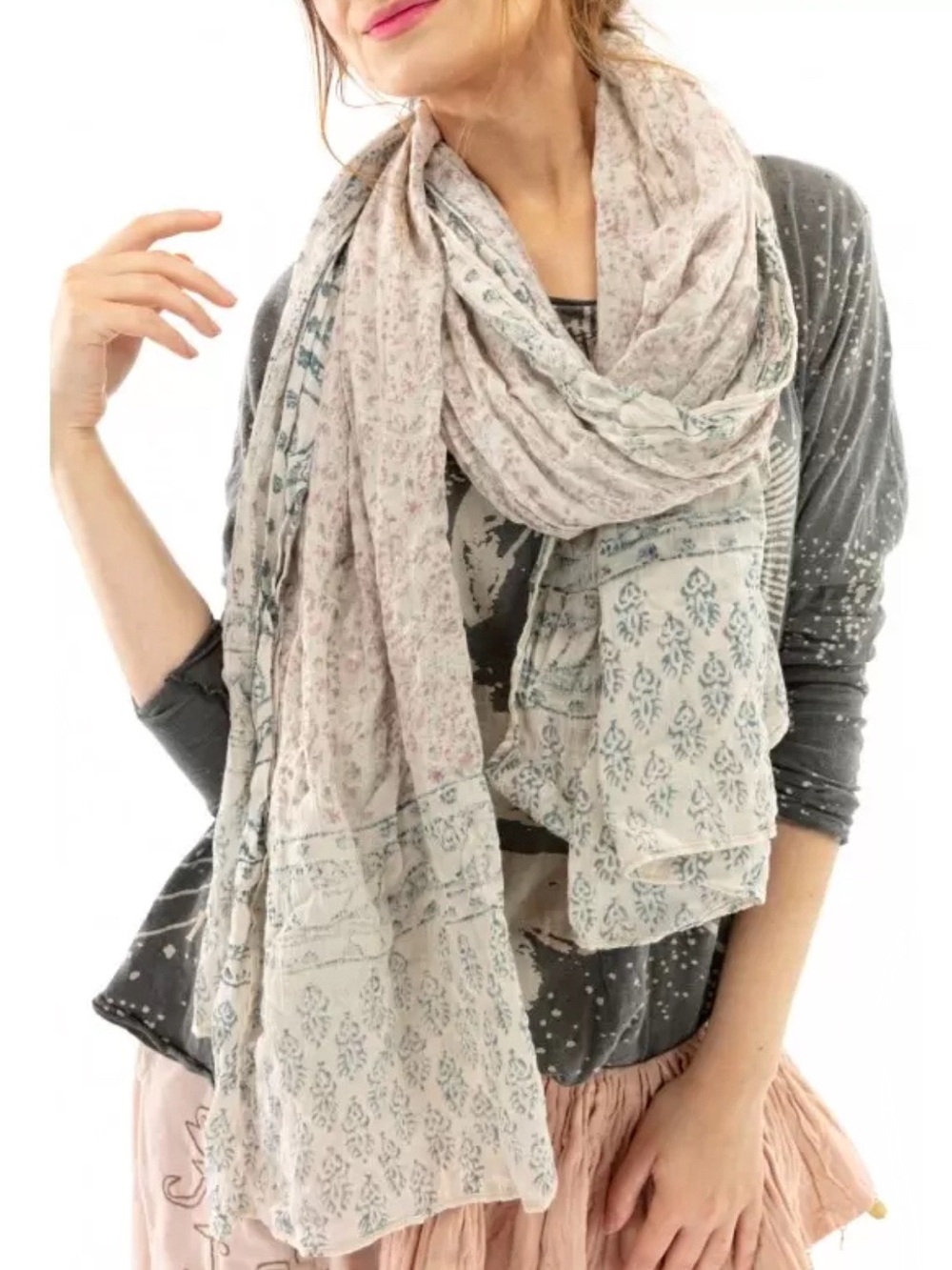 MAGNOLIA PEARL Sonali Shawl Scarf RARE